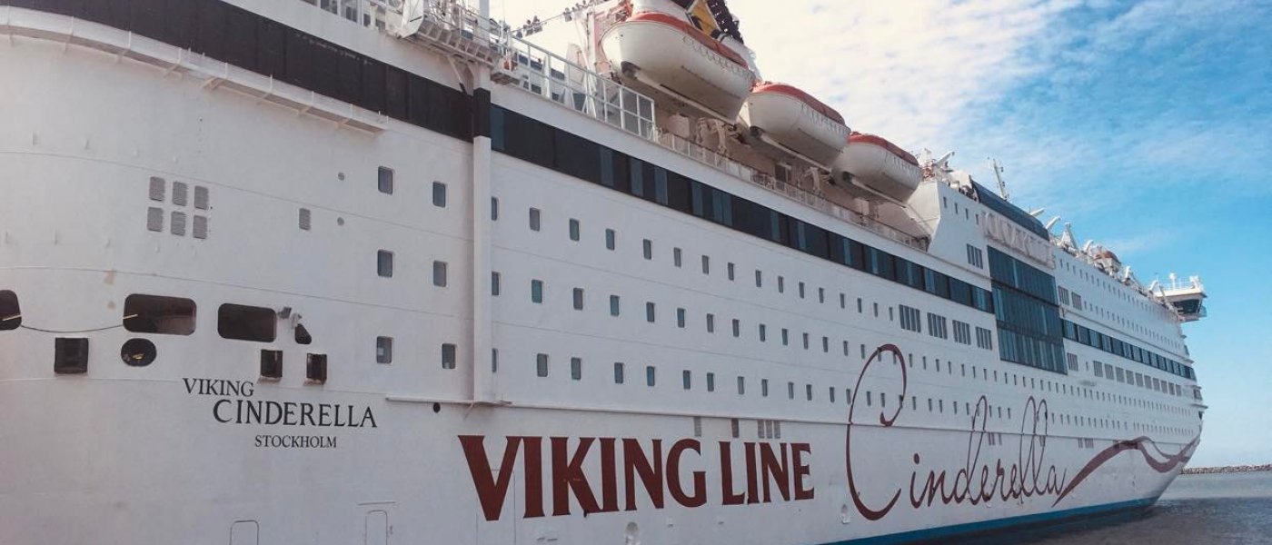 Viking Lines Cinderella i Ystad hamn